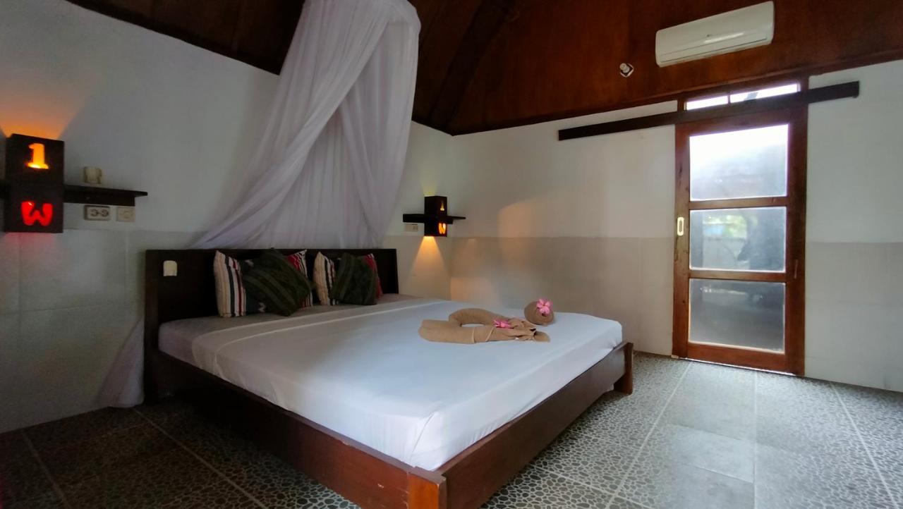 ホテル Maxal Bungalow ギリ・アイル エクステリア 写真