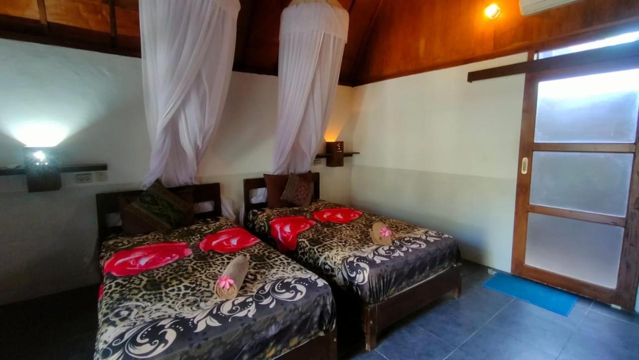 ホテル Maxal Bungalow ギリ・アイル エクステリア 写真