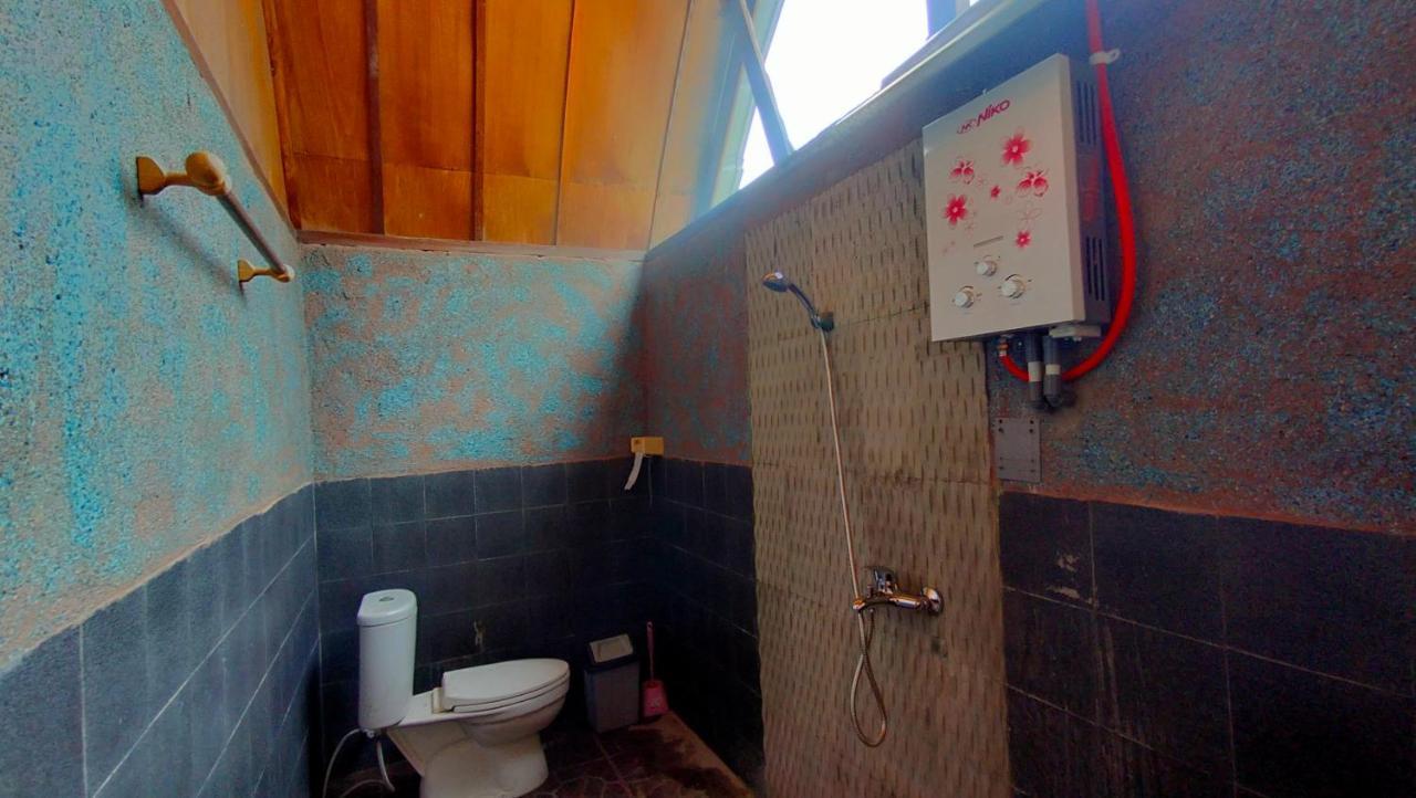 ホテル Maxal Bungalow ギリ・アイル エクステリア 写真