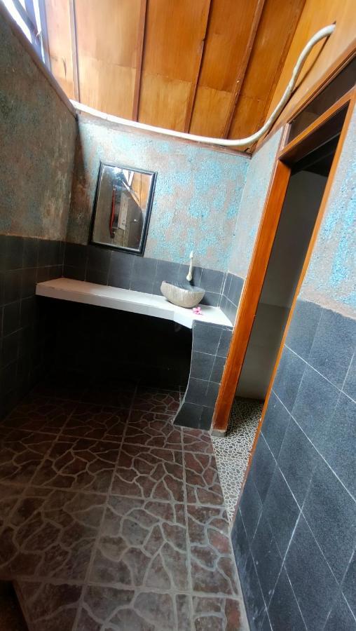 ホテル Maxal Bungalow ギリ・アイル エクステリア 写真