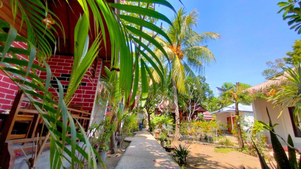 ホテル Maxal Bungalow ギリ・アイル エクステリア 写真